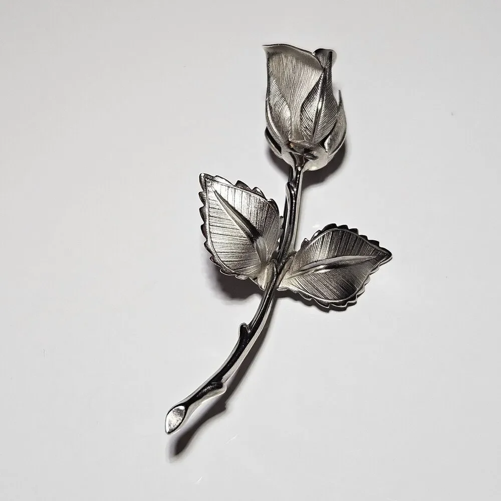 Vintage Signed Giovanni Silver Tone Figural Floral Textured Rose Brooch